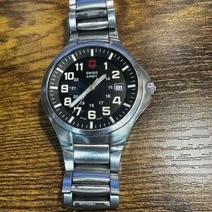 Victorinox Swiss Army Stainless Steel Field Watch Black Dial Date Men’s Quartz